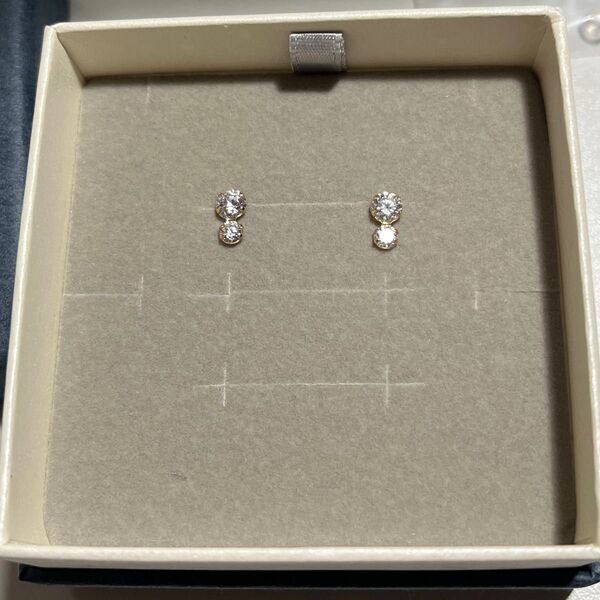 ジュエリーツツミ ピアス k10