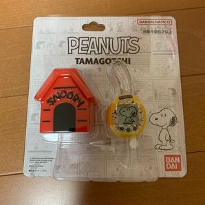 PEANUTS TAMAGOTCHI