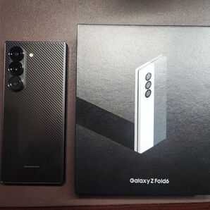オマケ大量【美品】国内 SIMフリー Galaxy Z Fold 6 限定ブラック おサイフケータイ