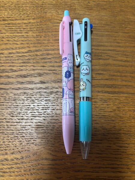 ちいかわ ジェットストリーム 多機能ペン ハチワレ うさぎ