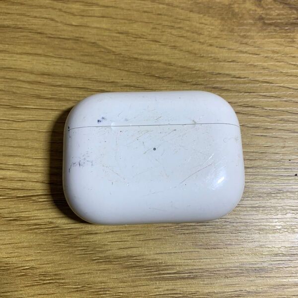 Apple AirPods Pro 第2世代 lightning 充電ケース