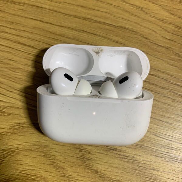 Apple AirPods Pro 第2世代 lightning ワイヤレスイヤホン