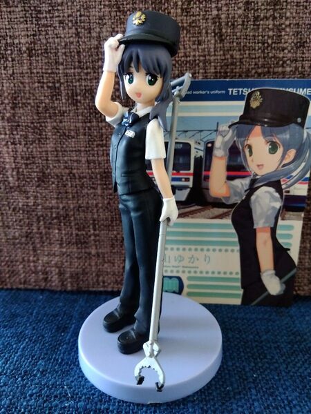 鉄道むすめフィギュア、京成電鉄駅務掛旧夏服、中山ゆかり、フィギュアとカードのセット