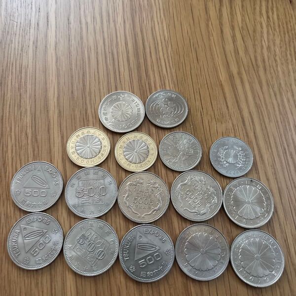 記念硬貨まとめ売り 500円14枚 100円2枚