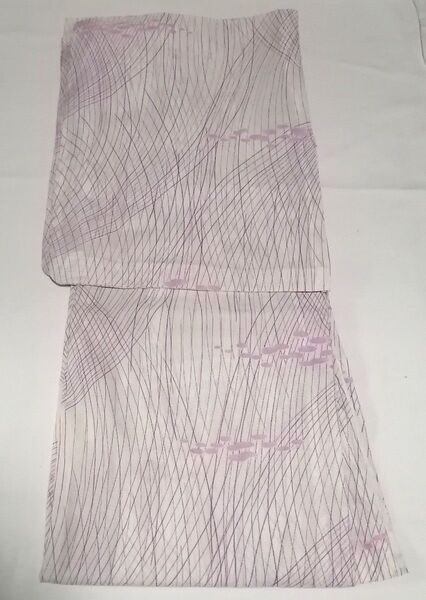 リメイク用着物 アンティーク 絽 ポリエステル 白色地に薄紫色の線画柄