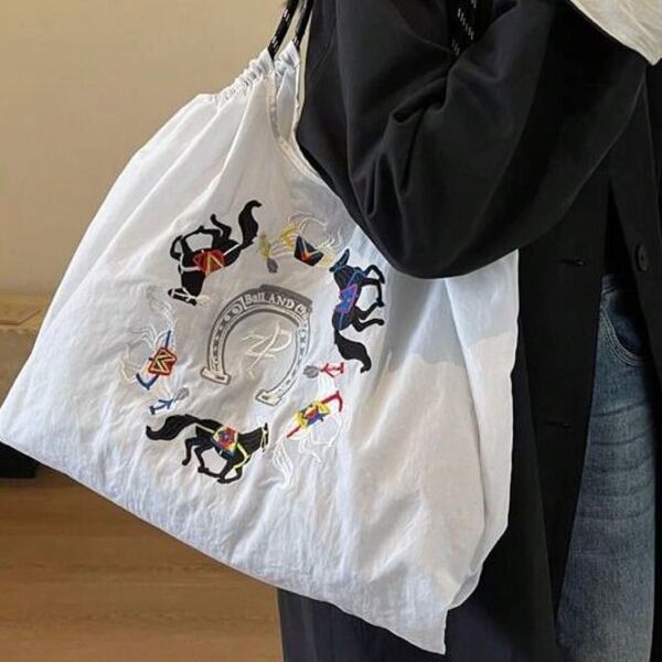 新品 刺繍 軽量 エコバッグ トートバッグ ナイロン ホワイト