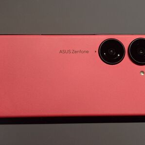 ASUS Zenfone10