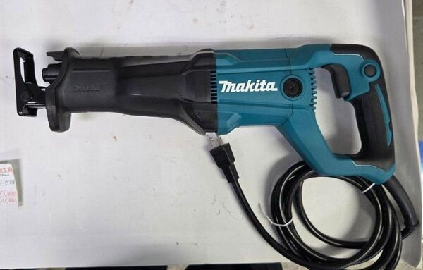 【新品未使用品】マキタ レシプロソー JR3501T ケース&替刃付き