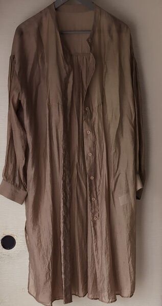 w closet光沢、透け感のあるブラウンロングシャツカーディガン長袖