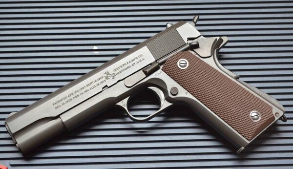 東京マルイ ガスブローバック コルト ガバメント M1911 A1