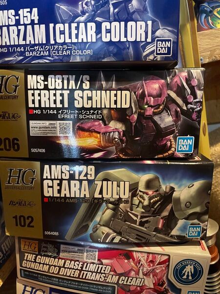 4個セット、バーザムクリア ガンダムダブルオートランザム ギラズール イフリートシュナイド HG 未組立