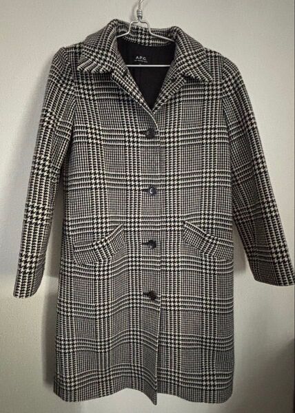 A.P.C. 千鳥格子柄コート