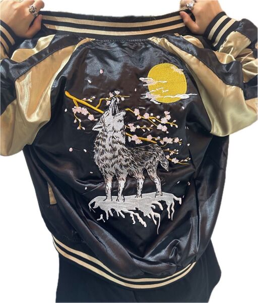 スカジャン 狼と月 黒金 サイズXL