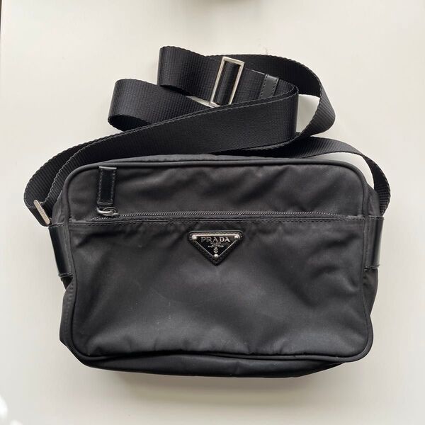 【PRADA】ショルダーバッグ プラダ ナイロン 三角プレート 161