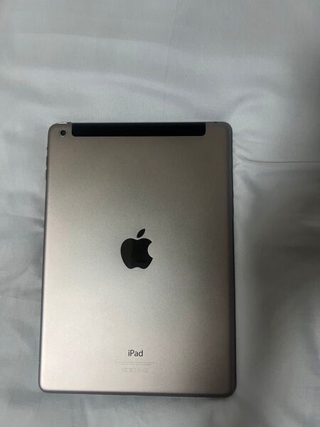 iPad Air 第1世代 Wi-Fiモデル 32GB