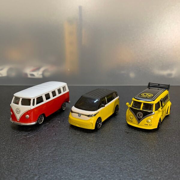 875 フォルクスワーゲン VWバス 1/64スケール ダイキャスト ミニカー 3台セット