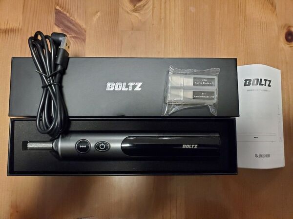 毎秒4万回の振動でスルスル切れる!BOLTZの超高精度な超音波カッター!