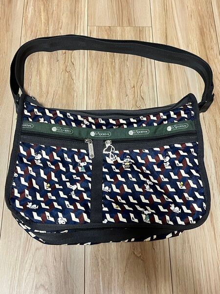 レスポートサック スヌーピー ショルダーバッグ ジオメトリック SNOOPY LeSportsac 斜めがけ 軽量