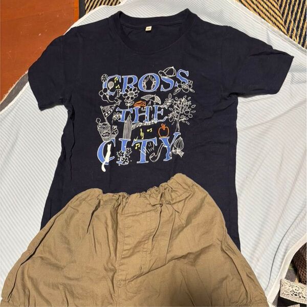 2点セット Tシャツ ネイビー 120 カーキ半ズボン 120