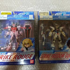 MS IN ACTION!! ストライクルージュ 未開封 と ストライクフリーダム やや汚れ ガンダムSEED DESTINY