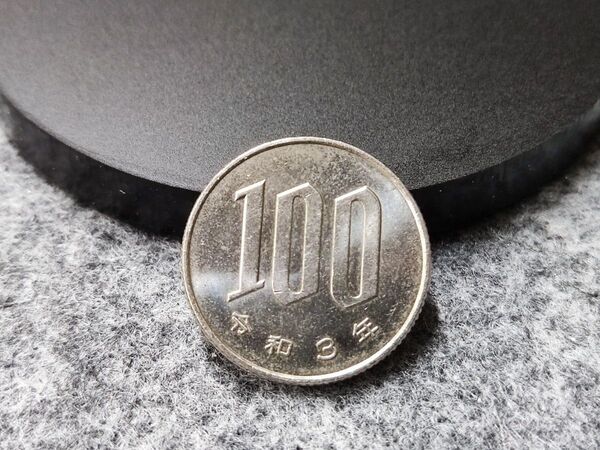 スプリットコイン / コインスルービル 100 【手品 ギミックコイン コインマジック】