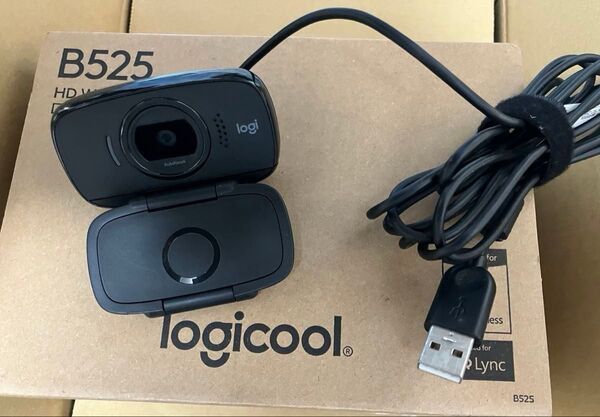 Logicool HD ウェブカメラ B525