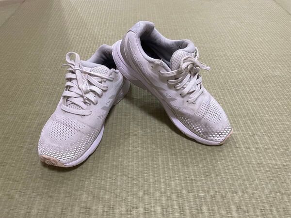 ASICS LAZERBEAM RJ-B 子供用スニーカー 21.5cm
