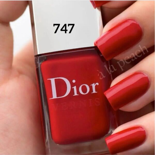 Dior ディオール ヴェルニ ネイル マニキュア 10ml 747 ほぼ未使用