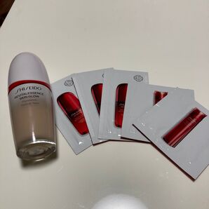 SHISEIDO 資生堂 エッセンス スキングロウ ファンデーション 220Linen
