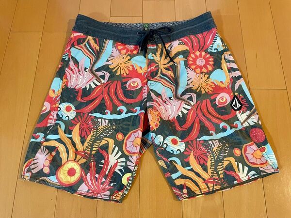 ボルコム volcom Tripped Stoney 19 サーフパンツ 32インチ