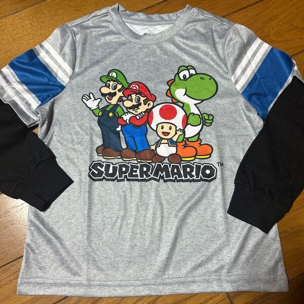 スーパーマリオ 長袖Tシャツ 未使用 120cm