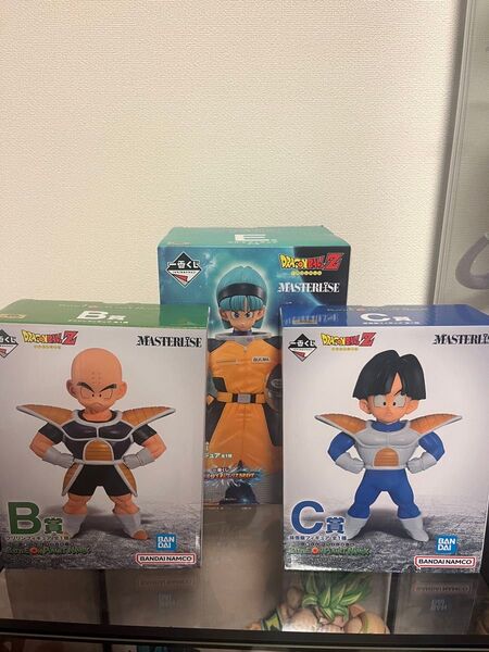 ドラゴンボールフィギュアB賞C賞E賞セット クリリン 悟飯 ブルマ 未開封