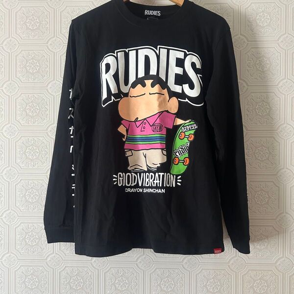 RUDIES クレヨンしんちゃん 長袖Tシャツ M 古着 コラボ hip hop ロンT スケボー 臼井儀人 Saucy Dog