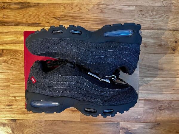 リーバイス × ナイキ エアマックス95 OG "デニムブラック"