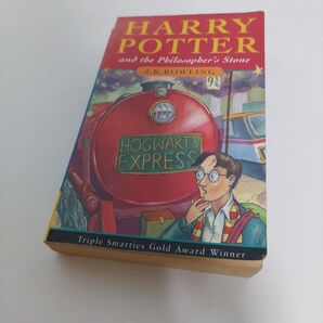 ハリーポッターと賢者の石 ペーパーバック