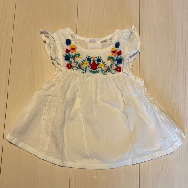 女の子 刺繍ブラウス 80サイズ ホワイト