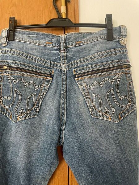 Mek Denim メンズデニムパンツ バック刺繍デザイン 36/34