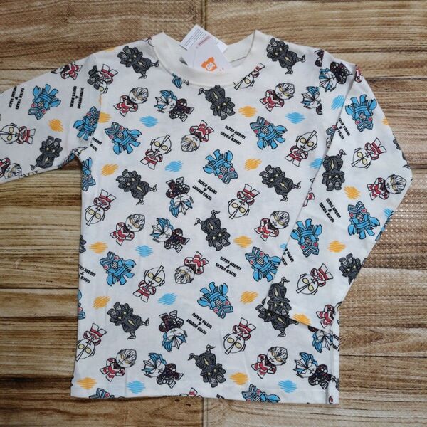 新品 未使用 ウルトラマン バルタン星人 長袖Tシャツ ロンT 男の子 120