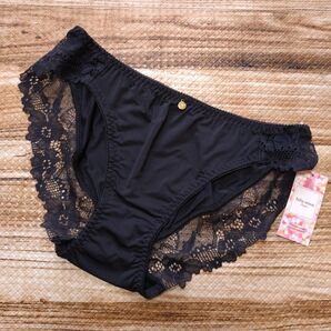 新品 未使用 チュチュアンナ レディース ショーツ パンツ Мサイズ 黒色