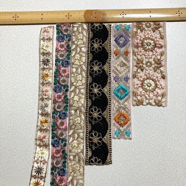 NO.118 インド刺繍リボン ハギレセット お得
