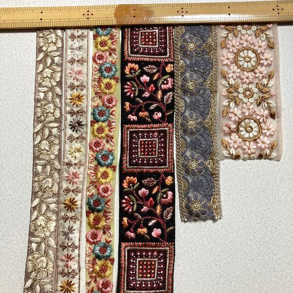 NO.119 インド刺繍リボン ハギレセット お得