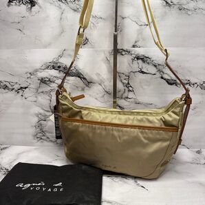 (新品未使用品)大人気、アニエスベー、ショルダーバッグ、斜め掛け、人気タイプ、茶、肩掛け、付属品有り、高級感有、プレゼントにも