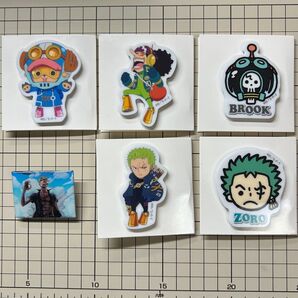 ONE PIECEダイカットマグネット5点+おまけ付き
