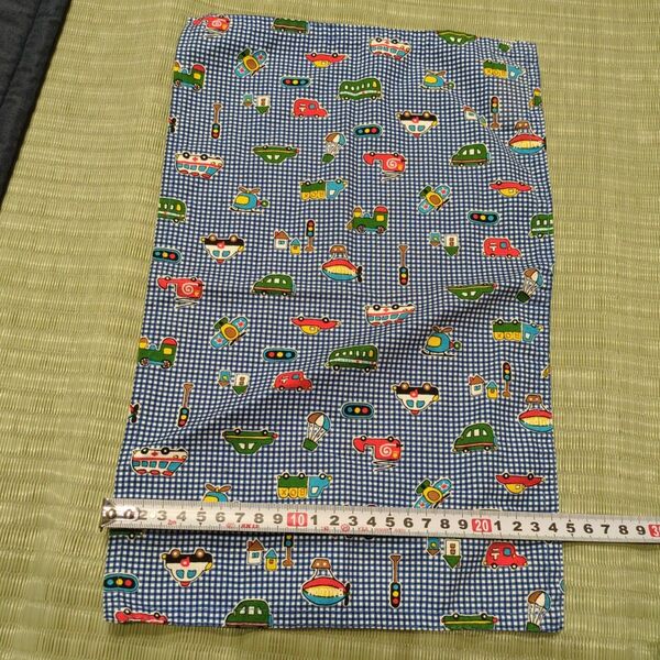 幅約38×24cm☆車生地☆ランチョンマット☆ハギレ