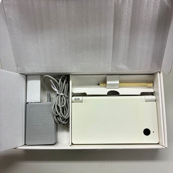 【動作確認済】NintendoDSi本体ホワイト TWL-001 ニンテンドーDS i