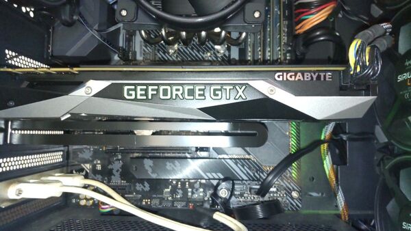 GIGABYTE GeForce GTX 1070 グラフィックボード