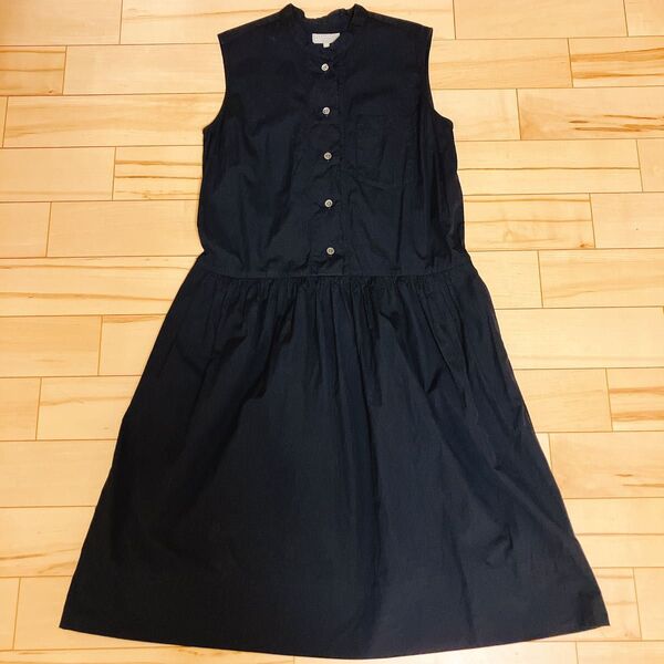 ★美品★MARGARET HOWELL シルク混ノースリーブワンピース ネイビー