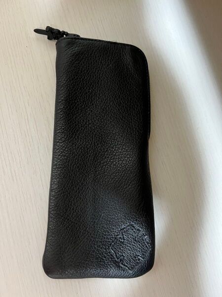 CHROME HEARTS クロムハーツ レザーケース メガネケース 黒 サングラスケース ラウンドファスナー ダガー破損