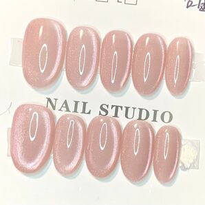 676 現品ネイルチップ Sサイズ 親指長さ19mm ハンドメイド ワンカラーマグネットうるうるツヤニュアンスサイド奥行き