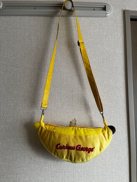 おさるのジョージ ショルダーバッグ ぬいぐるみポーチ バッグ バナナ